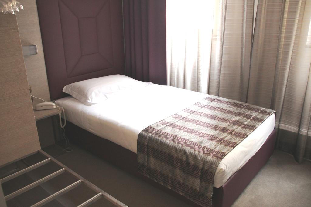 Quarto Individual Superior
